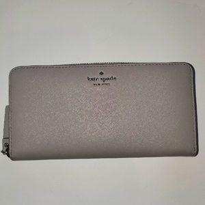 NWOT Kate Spade New York Jackson Large Gray Leather Continental Wallet